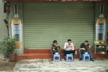 Sabah çorbası Pho, Hanoi