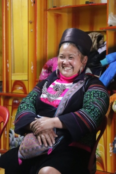 Happy water sevenler, Sapa
